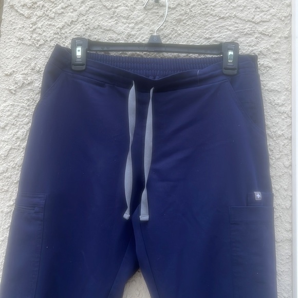 FIGS Navy Blue Technical Collection Med Scrubs Women's Size S - Picture 2 of 7